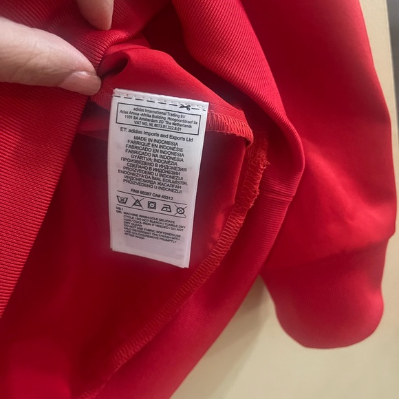 Adidas satin red women’s trefoil sweatshirt - Picture 4 of 6